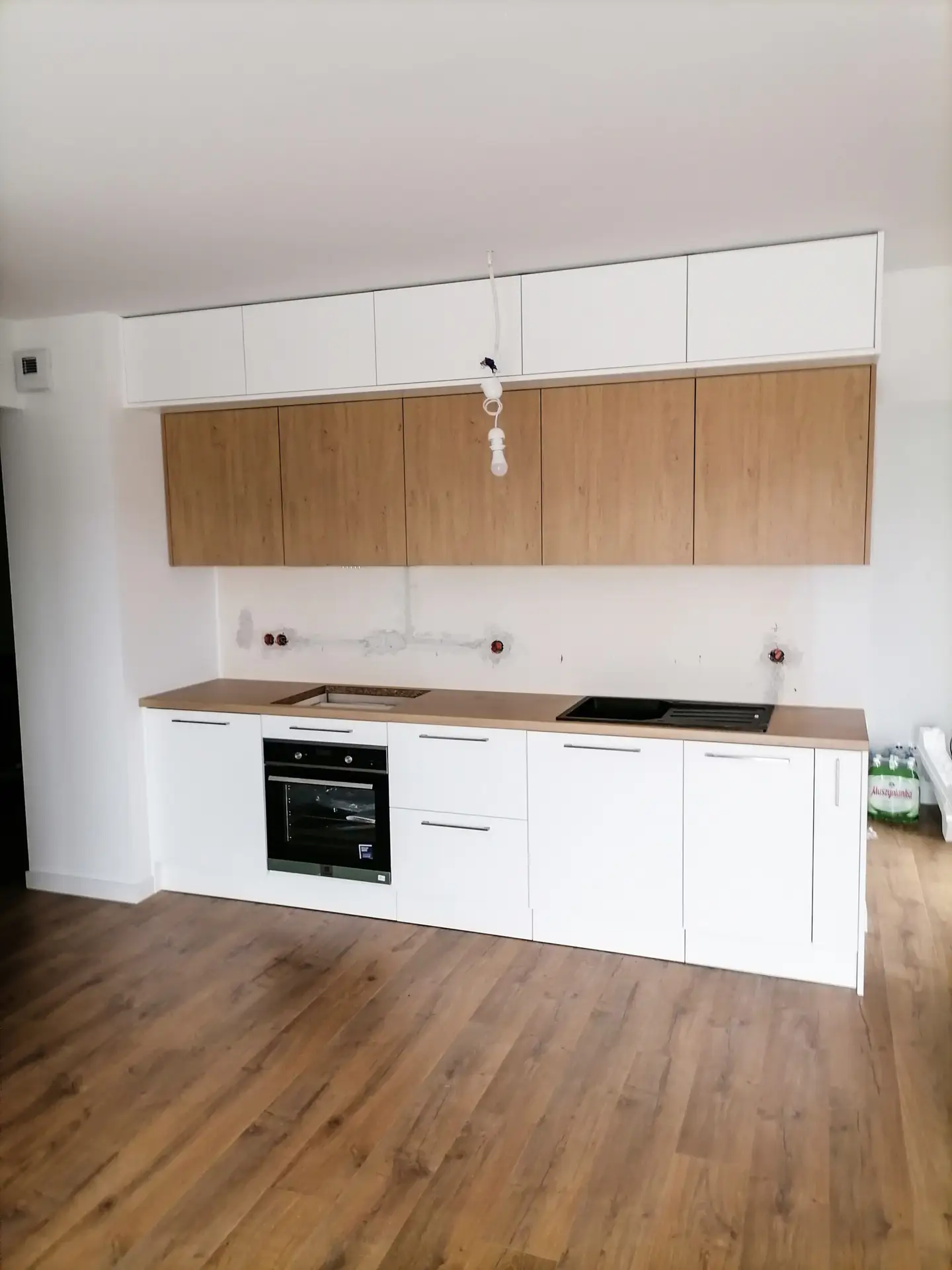 Kuchnia w nowoczesnym wykończeniu