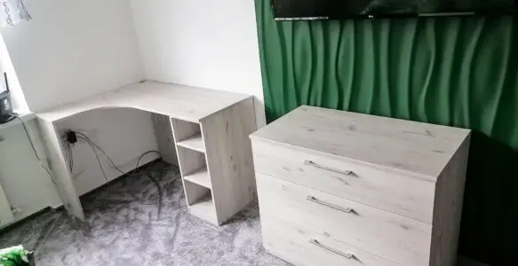 Zestaw mebli do pokoju