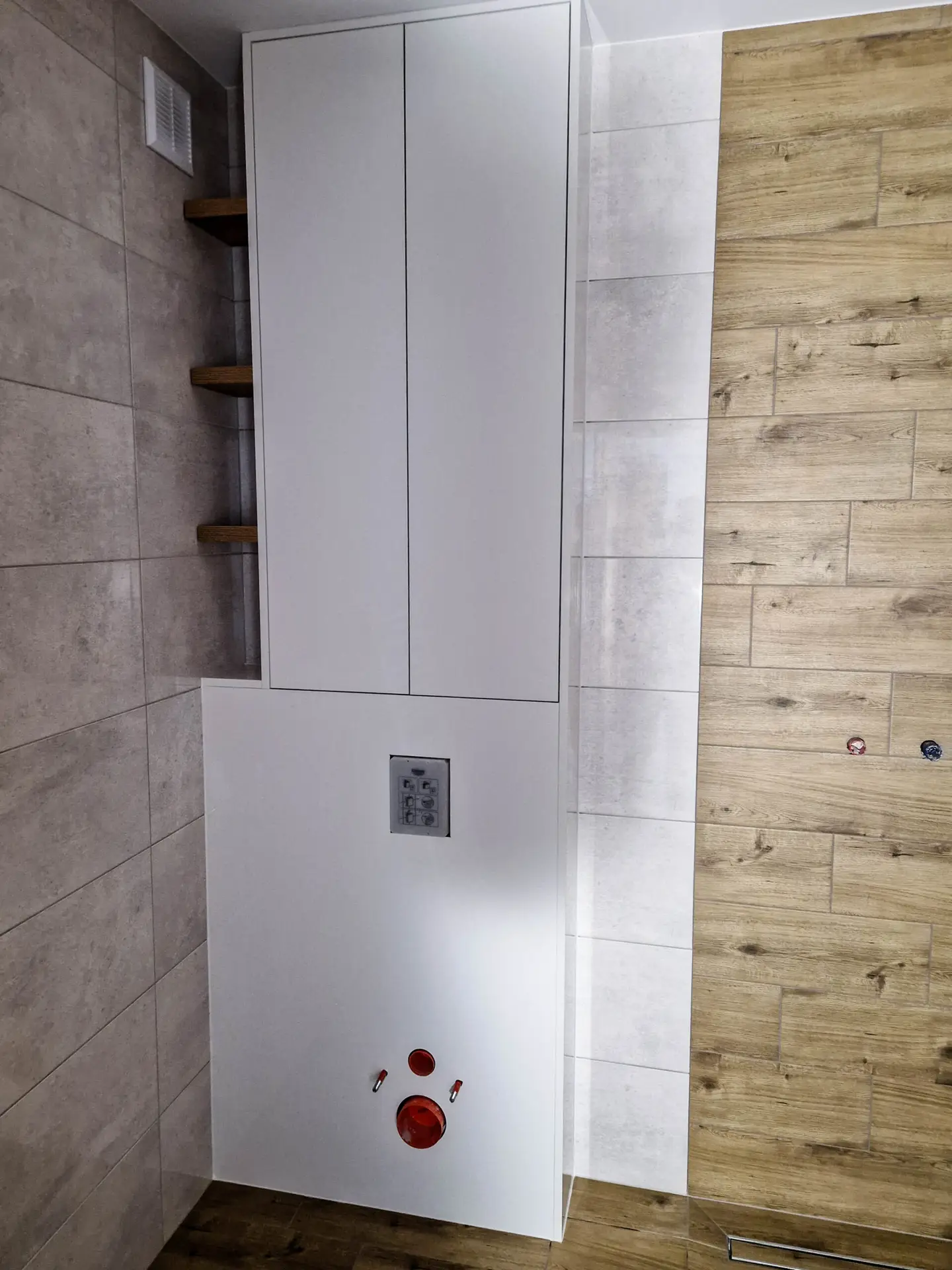 Zabudowa stelaża WC